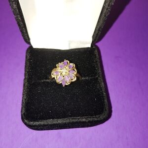 10 Karat Yellow Gold Fashion Oval Amethyst Ring with Round Diamond 0.03 TDW